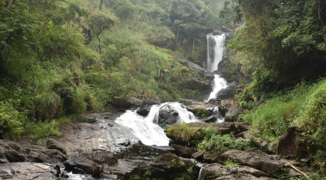 iruppu water falls coorg