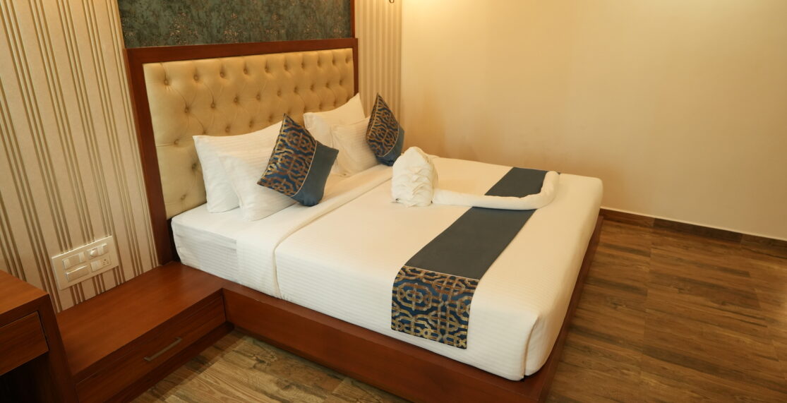 Room Full Width 14 DSC07756