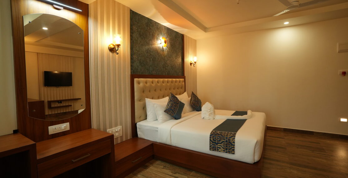 Room Full Width 21 DSC07809