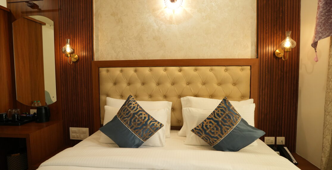 Room Full Width 9 DSC08157